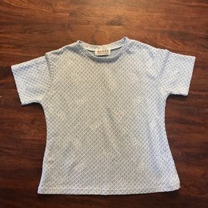 Vintage GUCCI tee! Baby blue with a cropped fit.